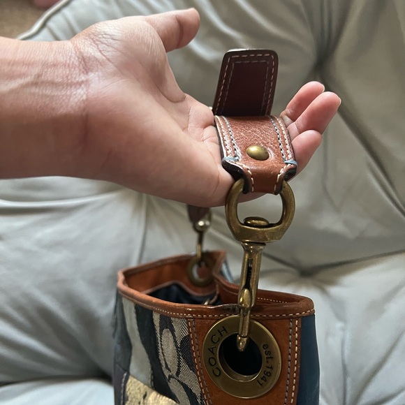 Coach Vintage Blue Denim Indigo Patchwork Shoulder Tote Style # 10003 - Picture 3 of 8